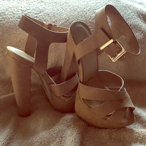 Nude platform heels